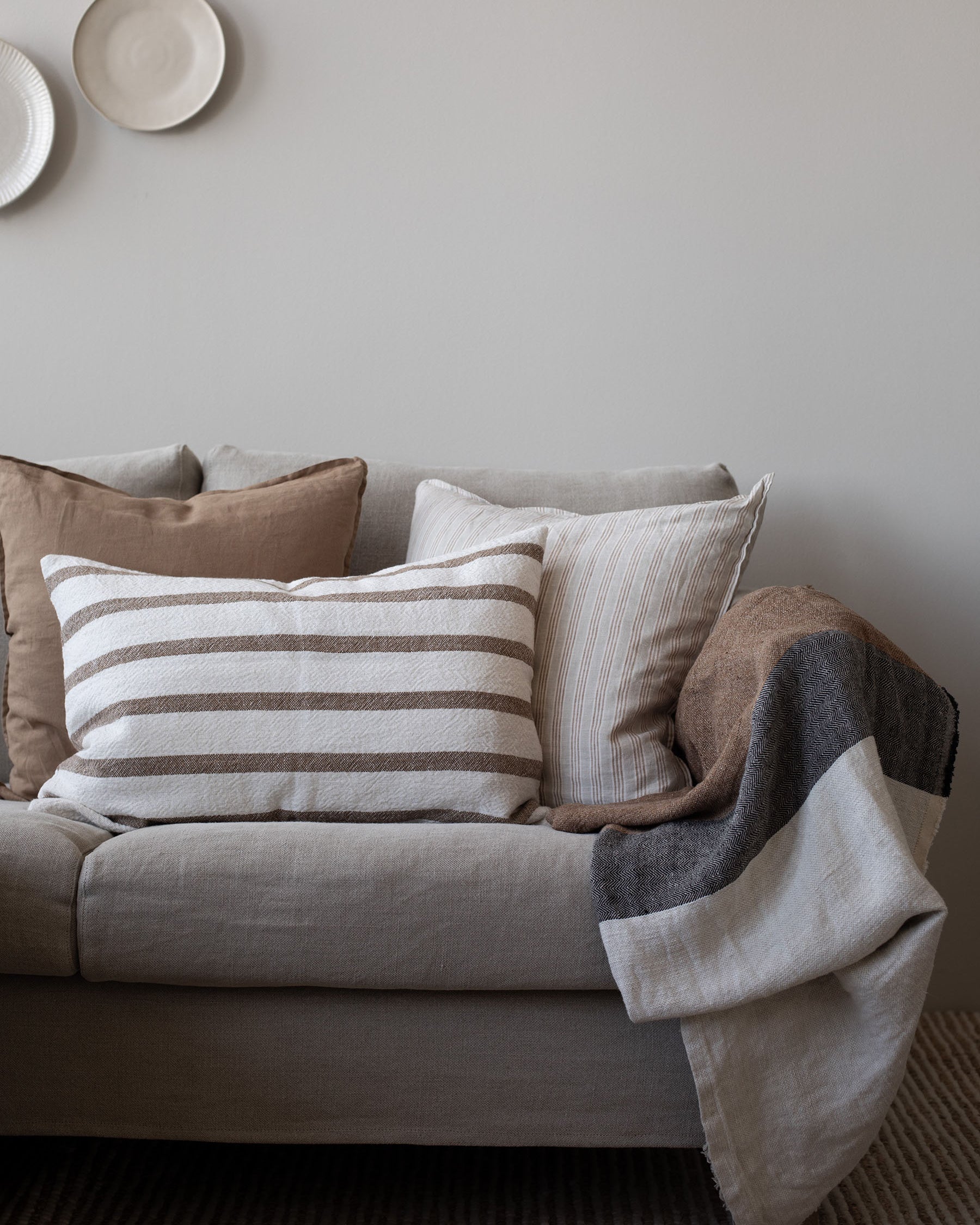 Gaston Putetrekk 40x60 - Hazelnut