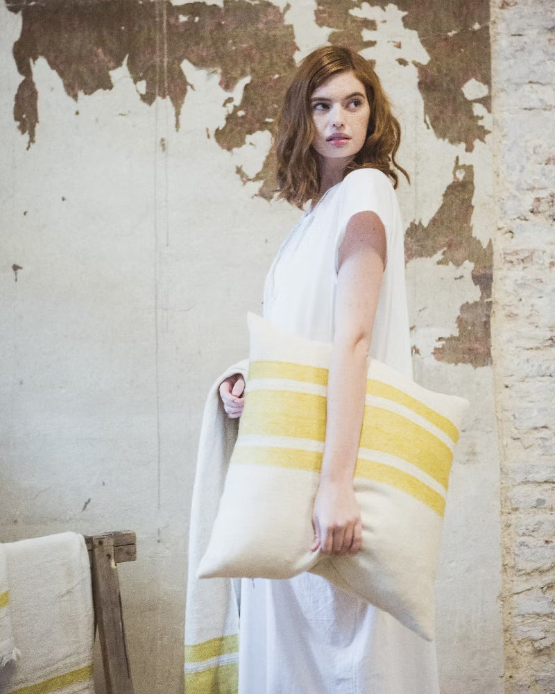 Mustard Stripe Putetrekk - 50x50 cm