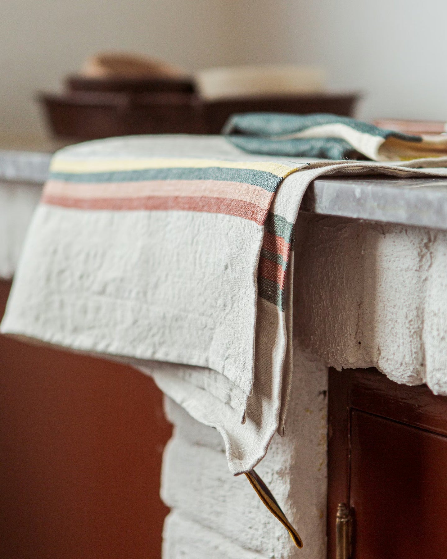 Dock Kjøkkenhåndkle 70x70cm - Leather Stripe