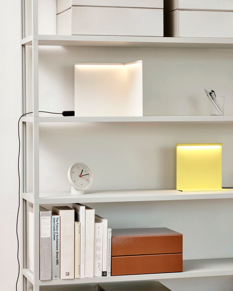 LMB Corner Bordlampe