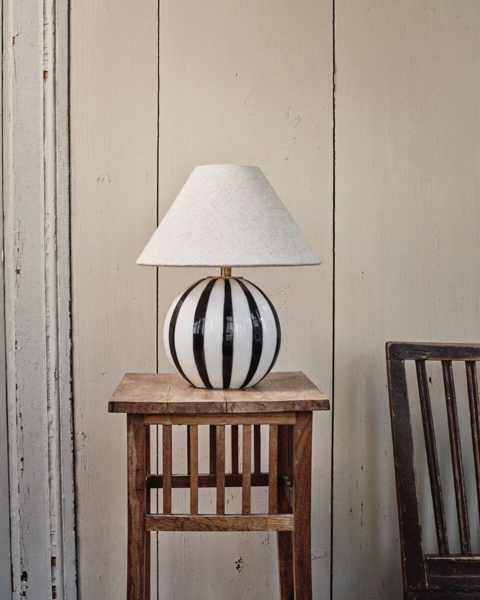 Alba Bordlampe - Opal Black/White Small