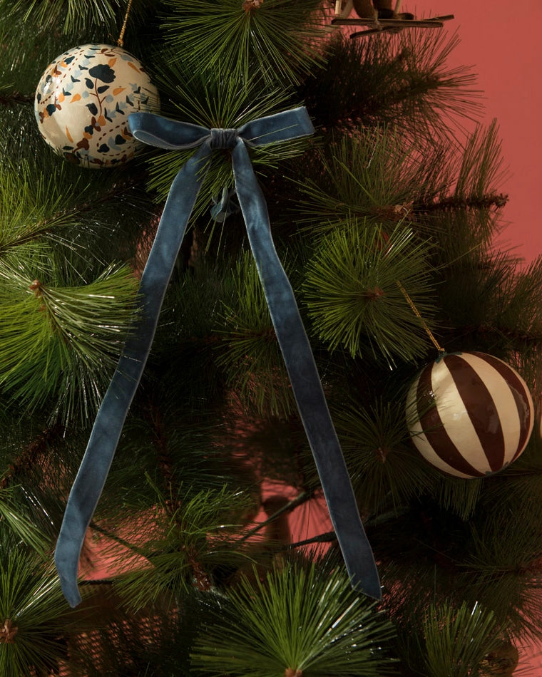 Julekule Håndmalt - Bladmotiv