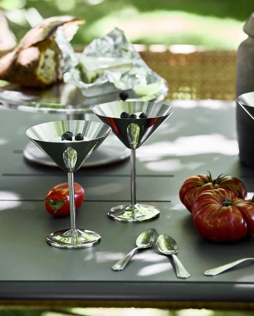 Cocktail glass