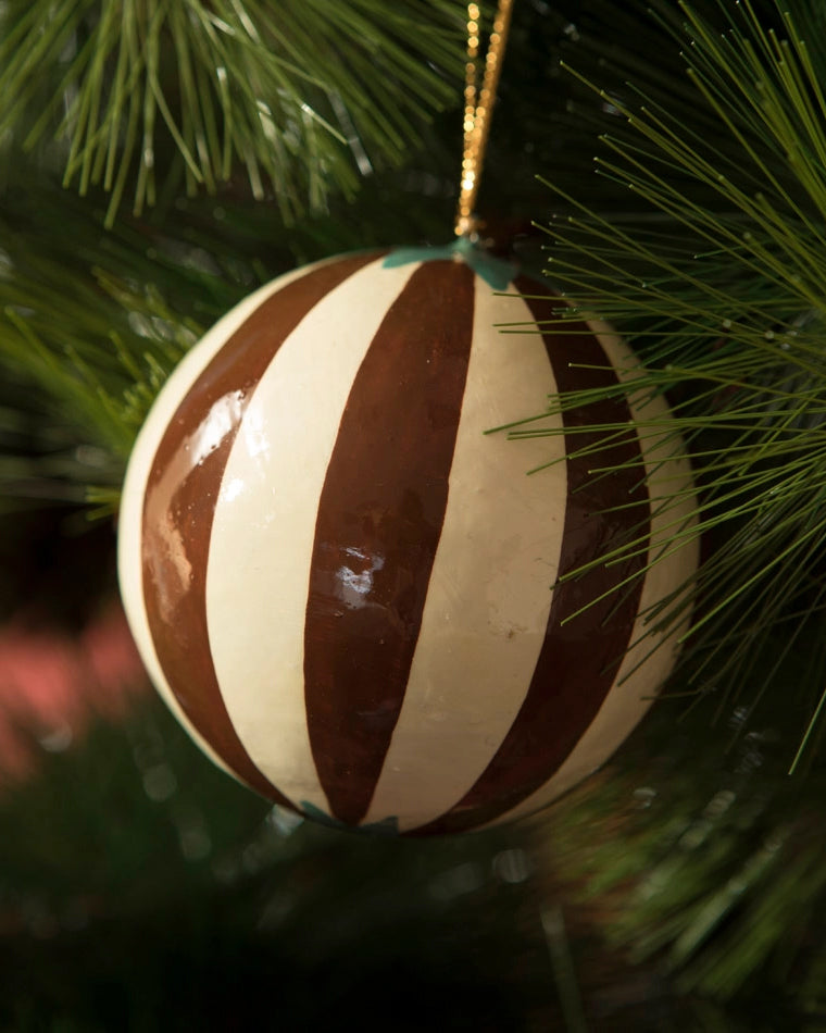 Julekule Håndmalt - Brun/Krem Stripete