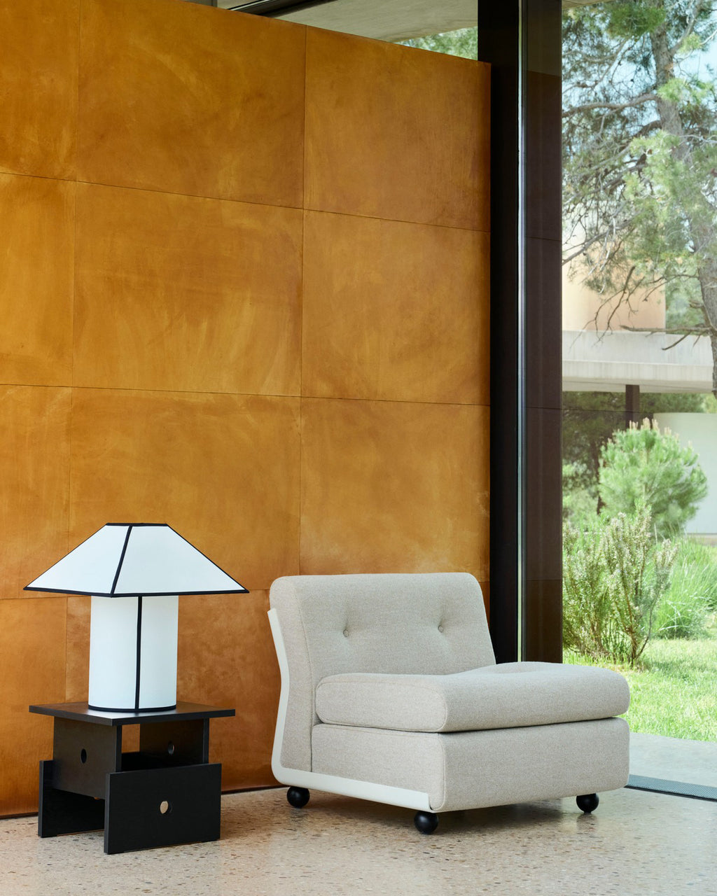 Ava Pyramid Bordlampe 450