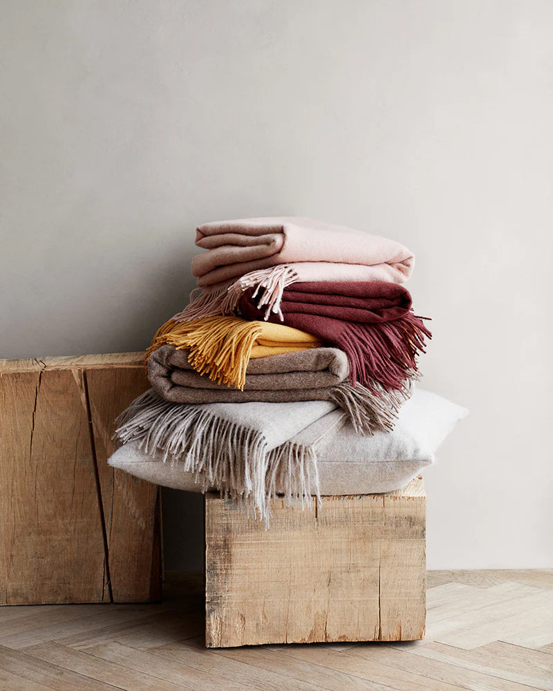 Classic Pledd - Yellow Ocher