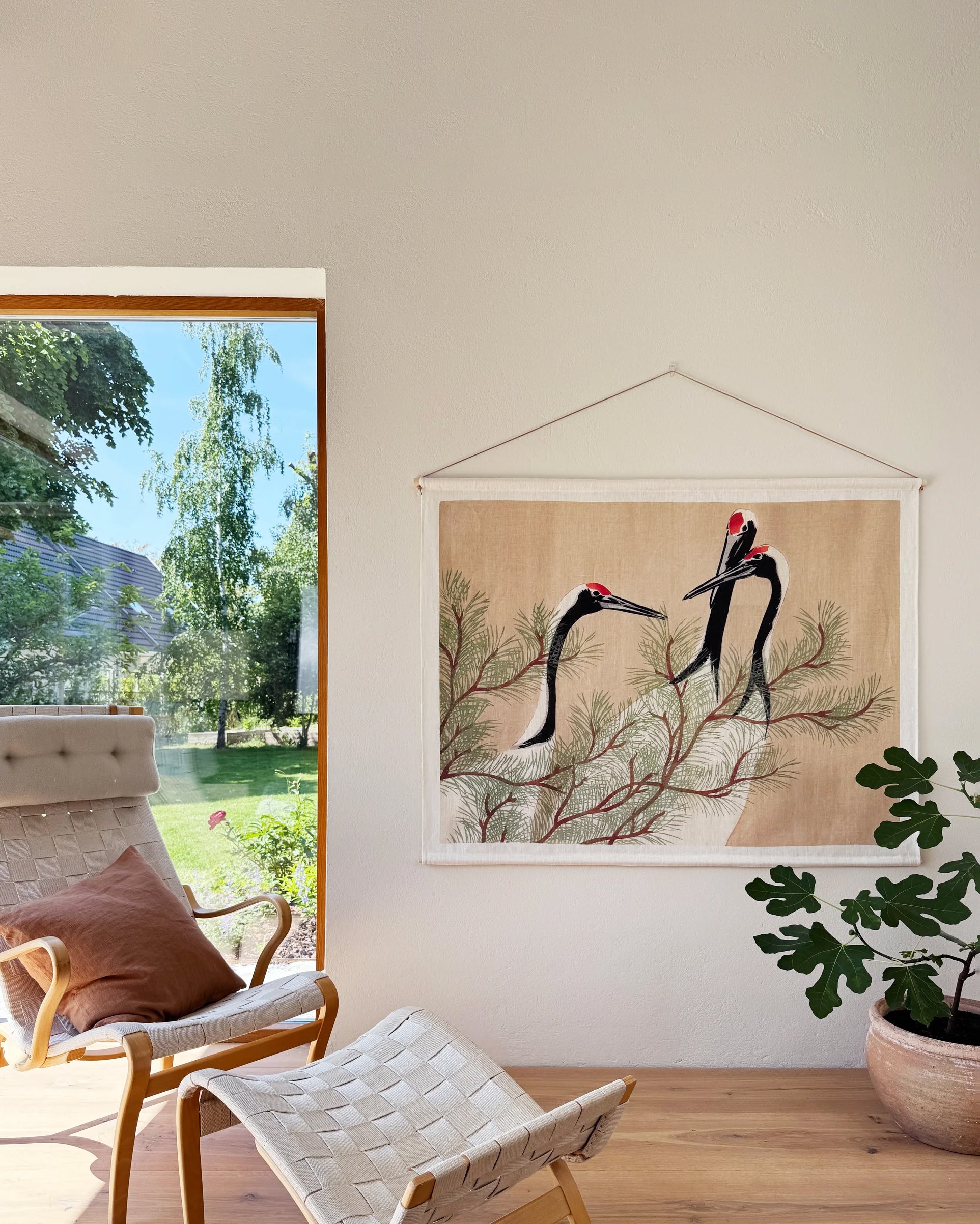 Cranes & Pine - Veggteppe 90x70