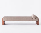 V Daybed Boucle Sand