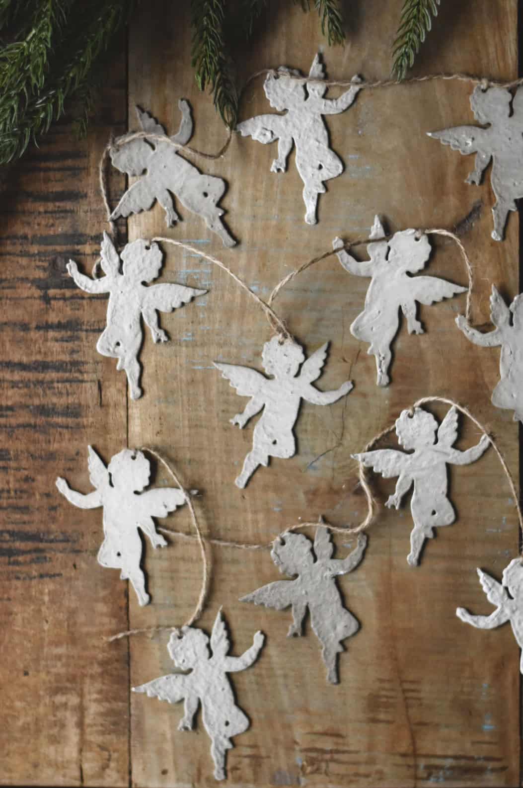 Girlander Engler 180 cm - Creme