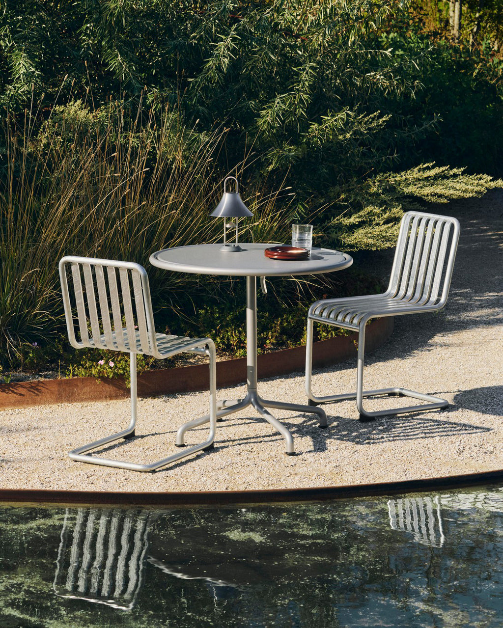 Palissade Cantilever Chair
