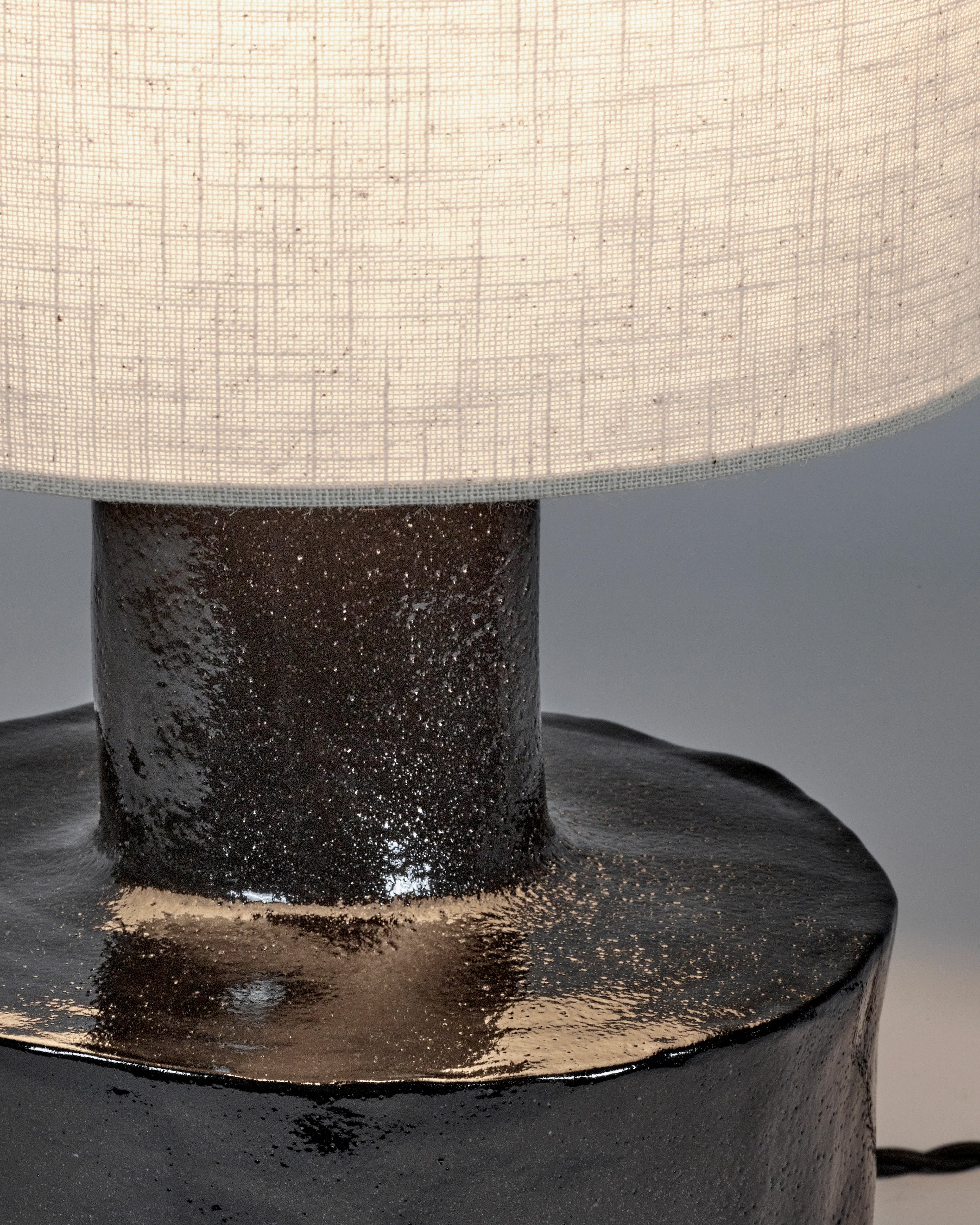 Catherine Bordlampe Svart/Beige
