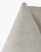 Primary Shape N°1 Vegglampe - Betong