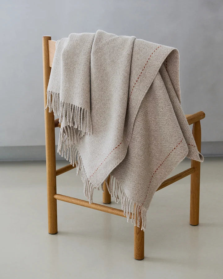Ecru Highland Pledd - Beige