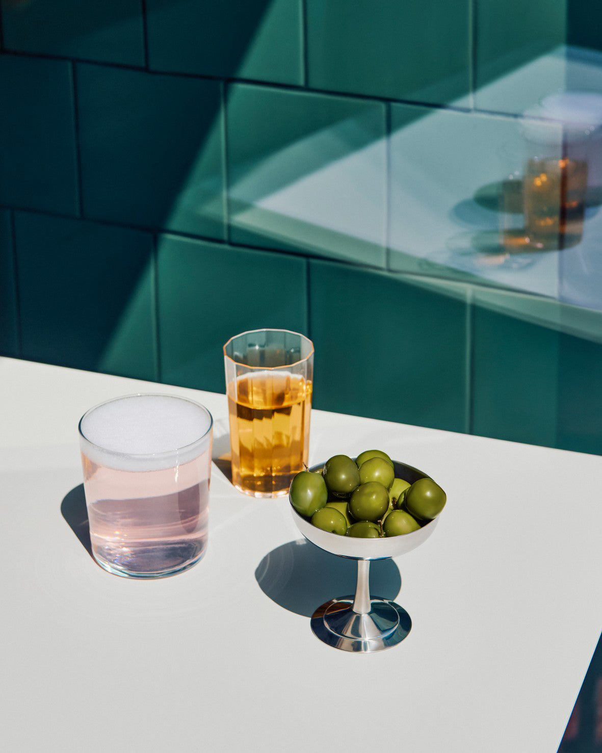 Angle Glass Large