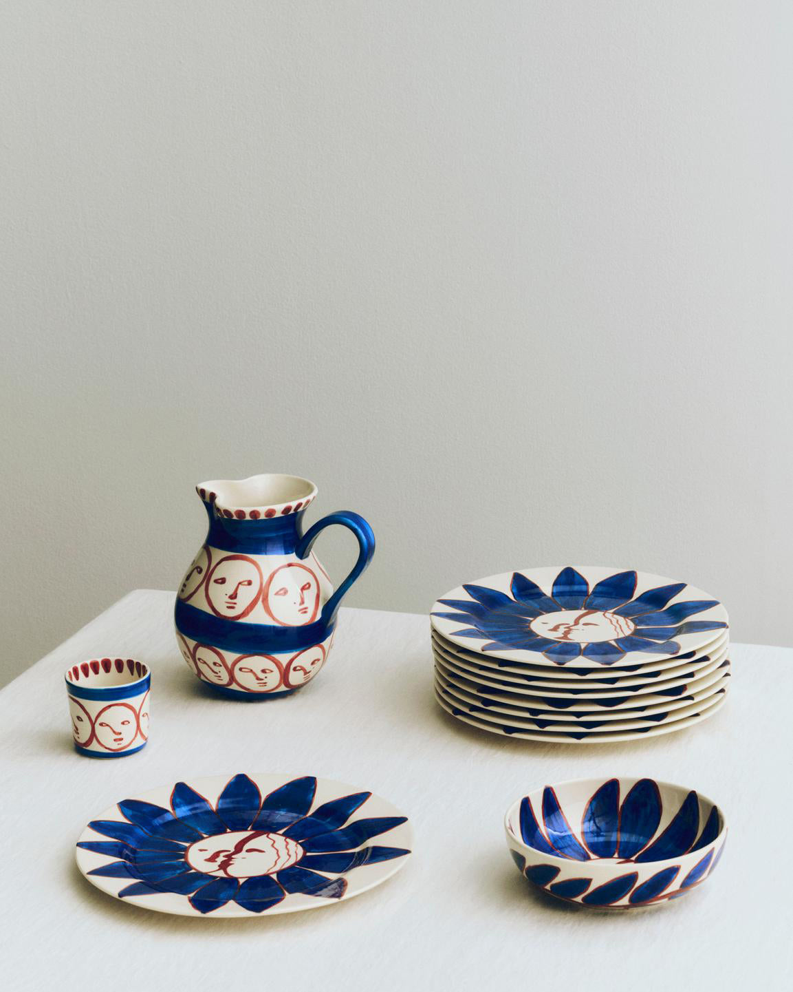 La Pittura Tallerken 28,5cm - Deep blue flower