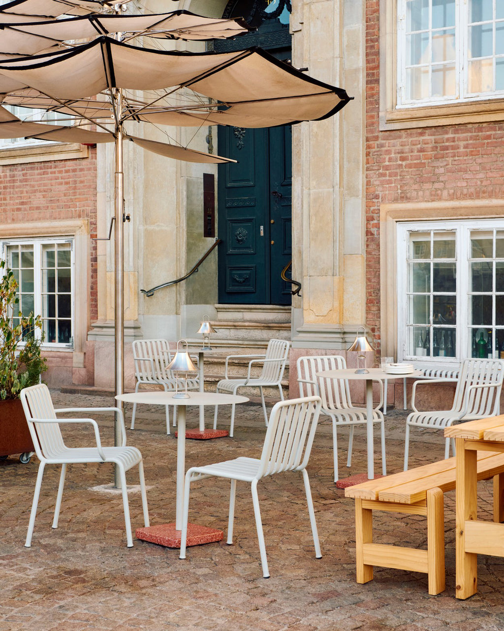 Palissade Armchair