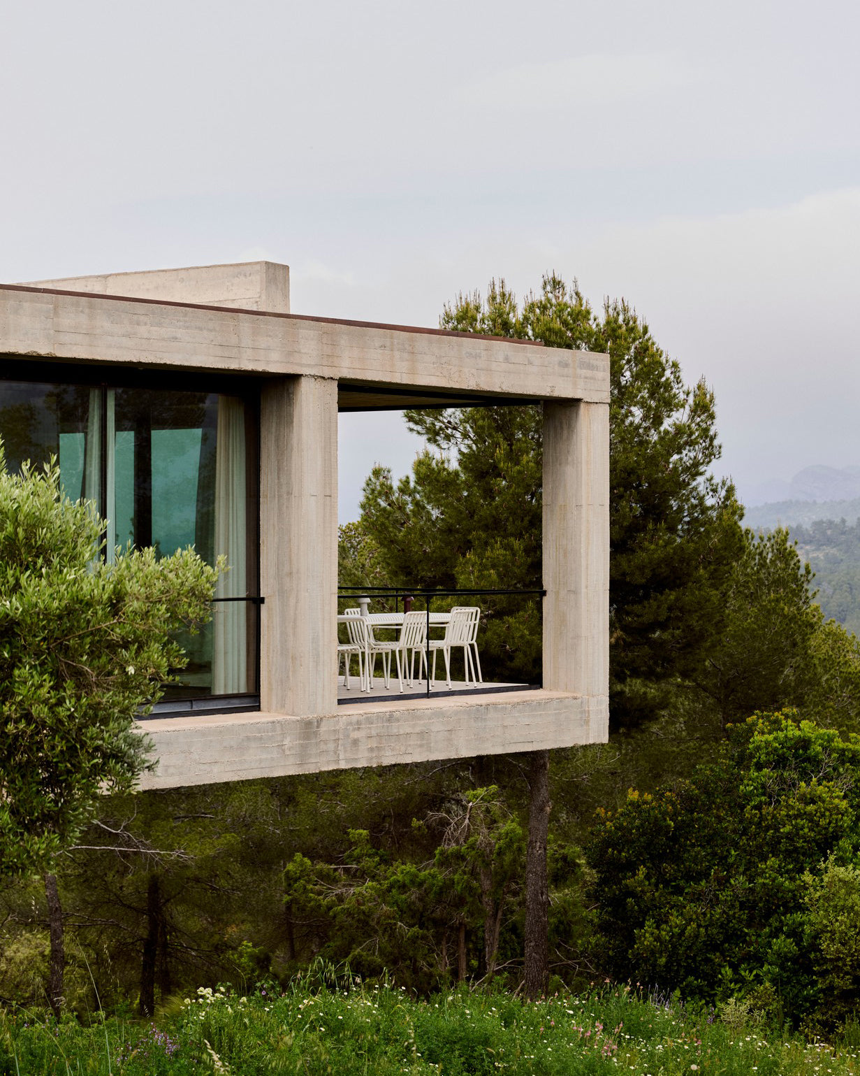 Palissade Armchair
