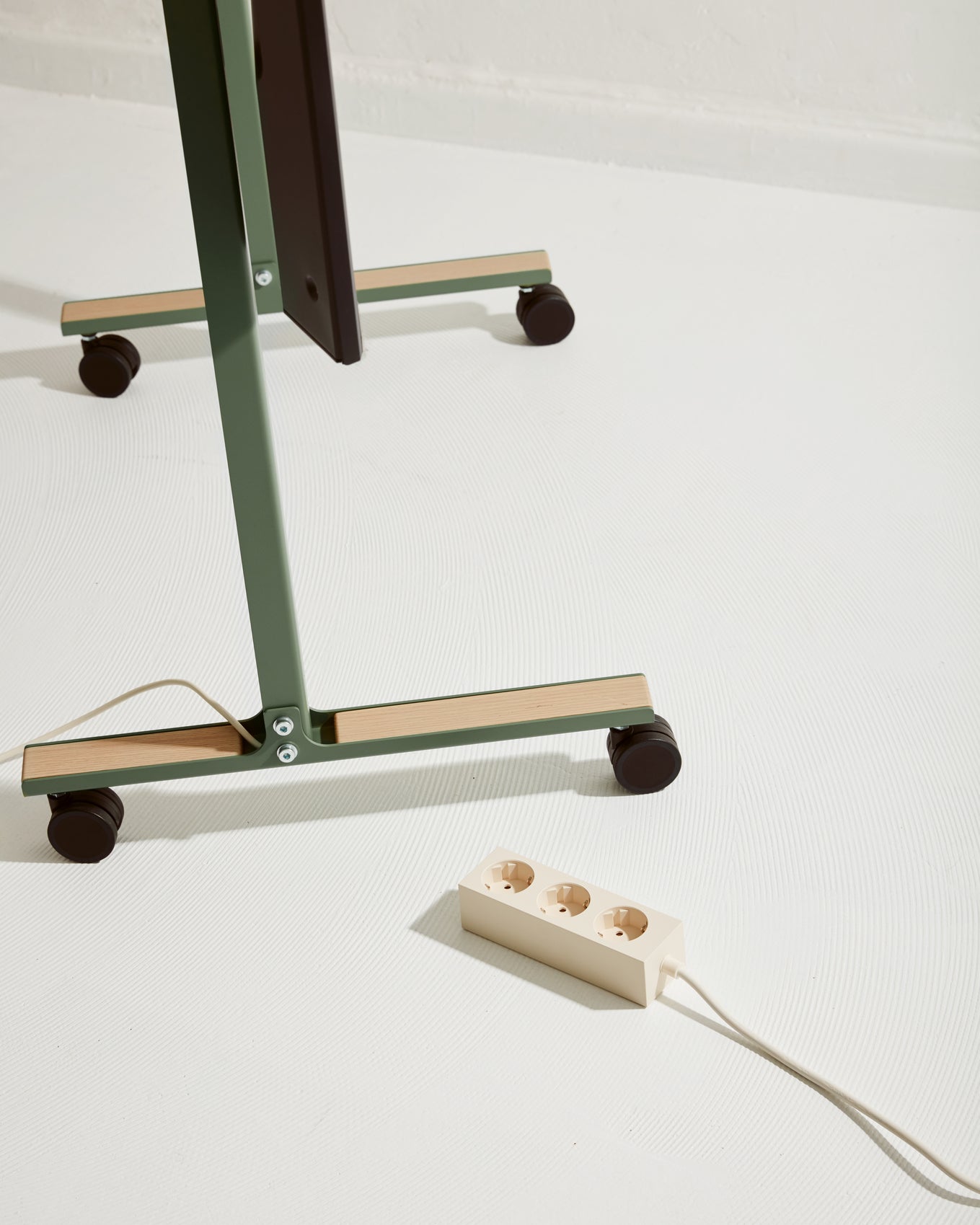 TV-Stativ - Straight Rollin