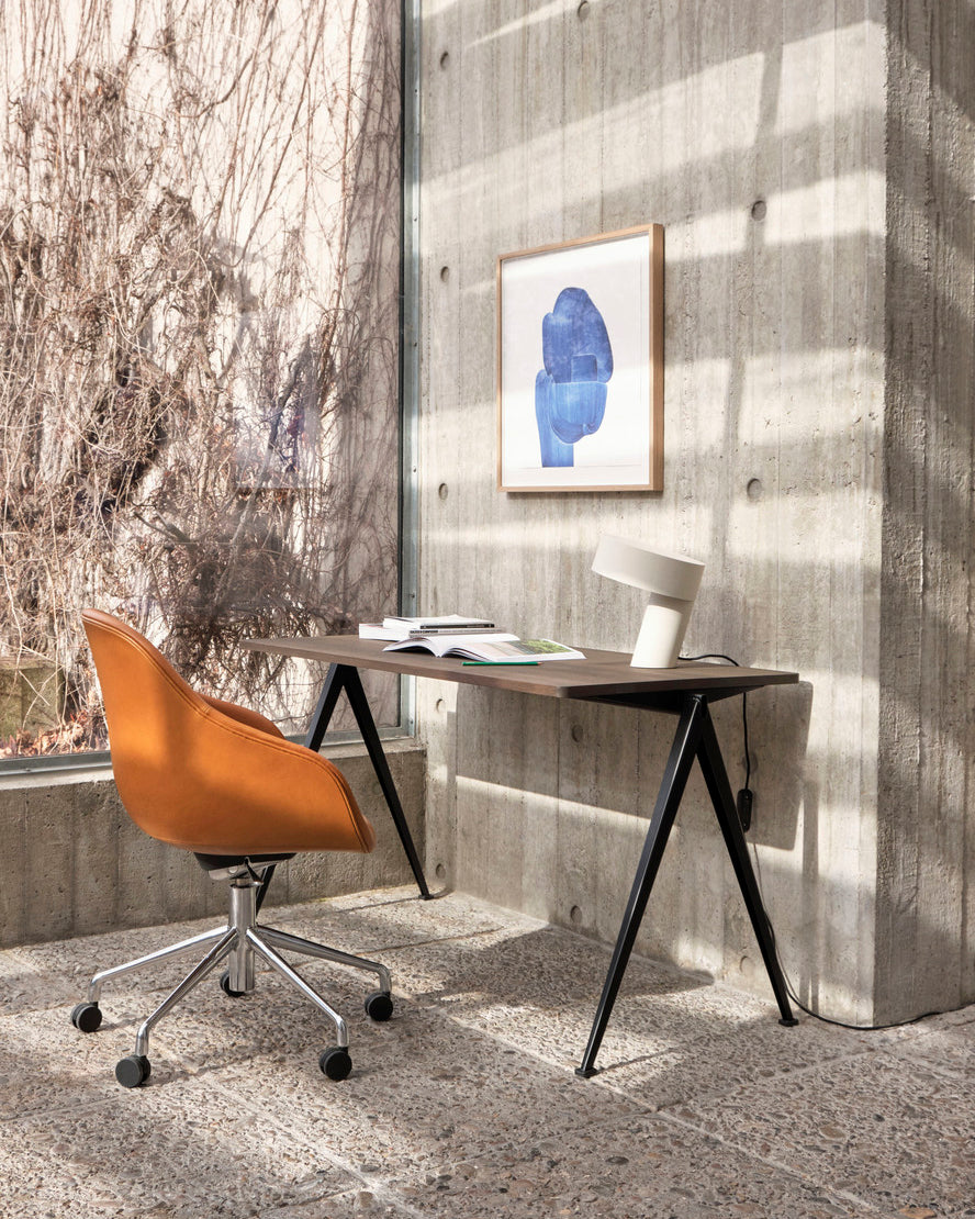Slant Bordlampe