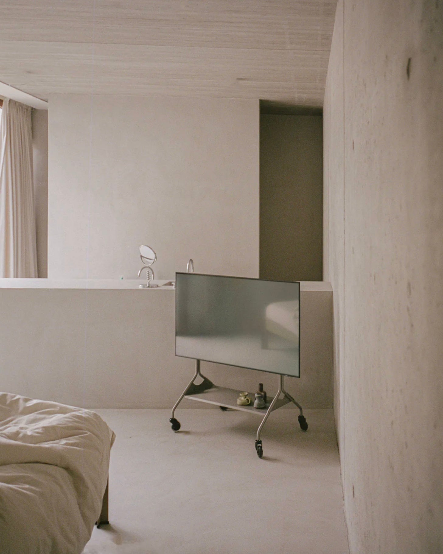 TV-Stativ - Moon RAW