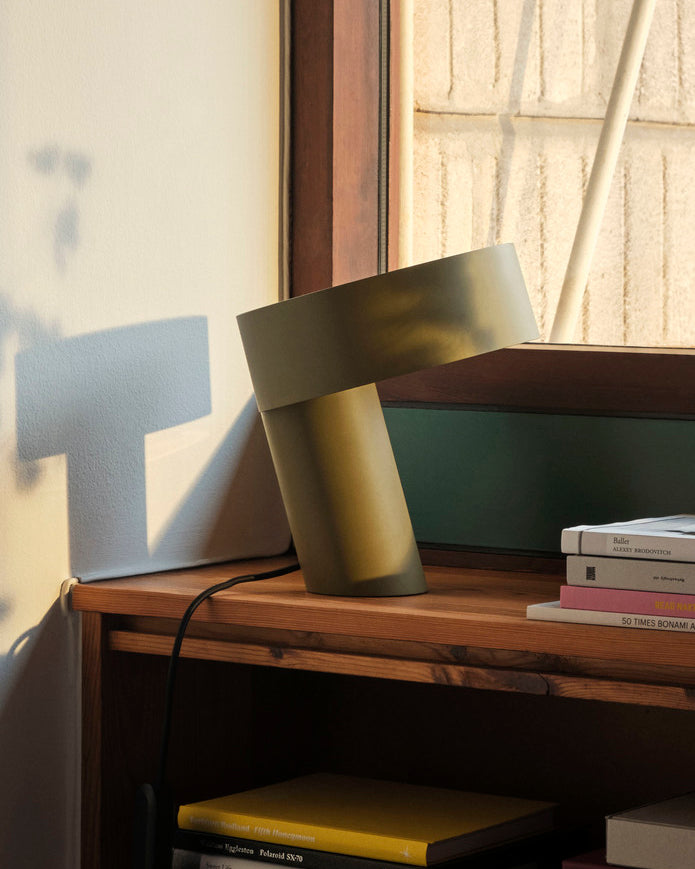 Slant Bordlampe