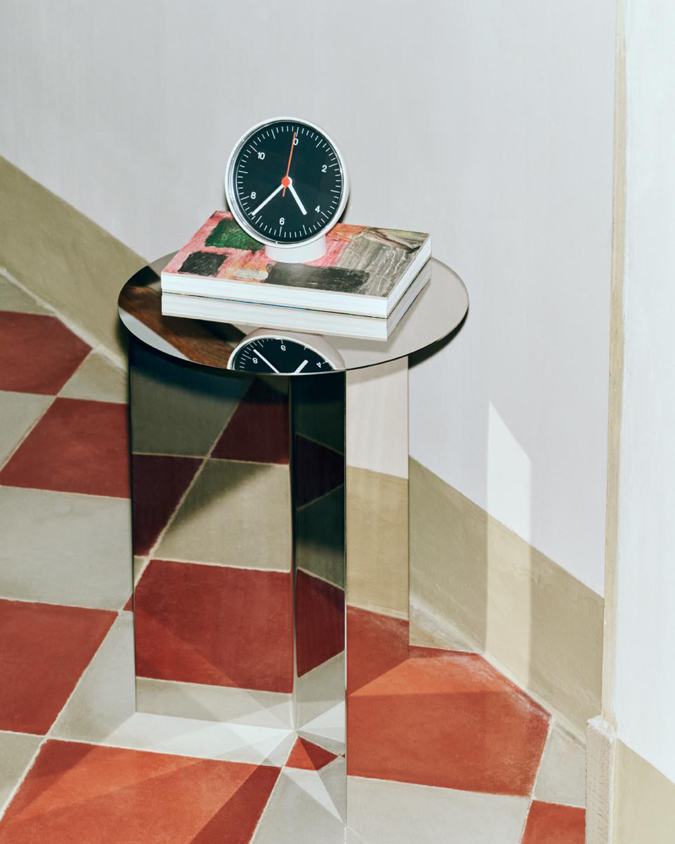 Slit Table Sidebord High