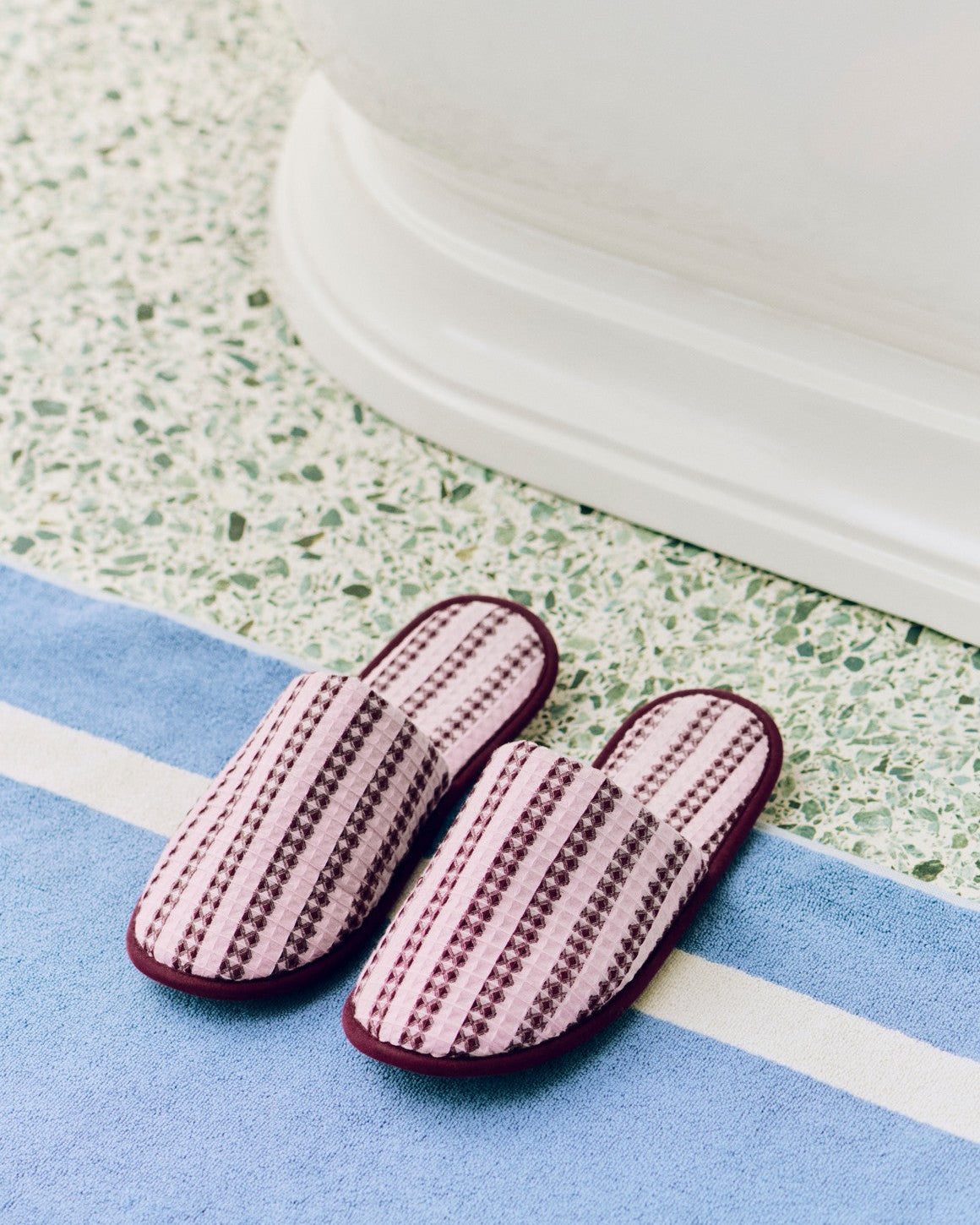Waffle Slippers - Stripe
