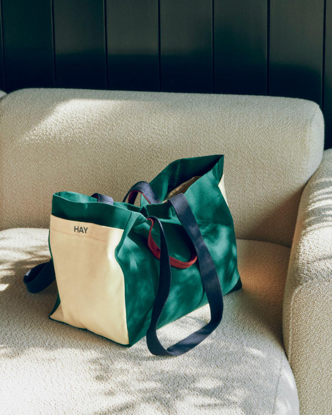 Weekend Bag - Medium, Dark Green Multi