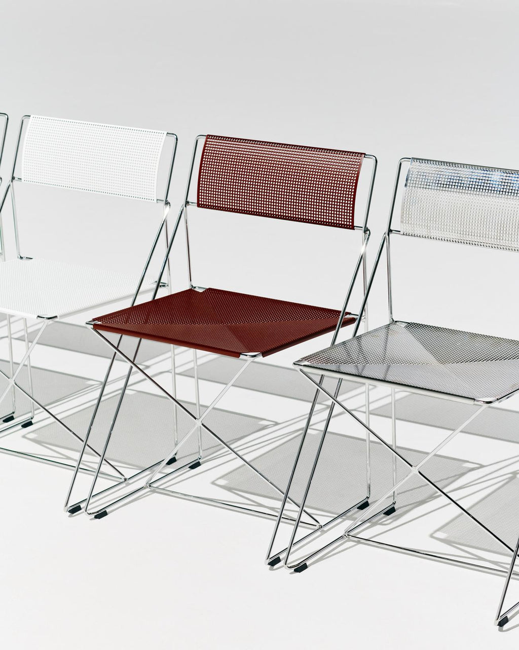 X-Line Chair - Krom/Hvit