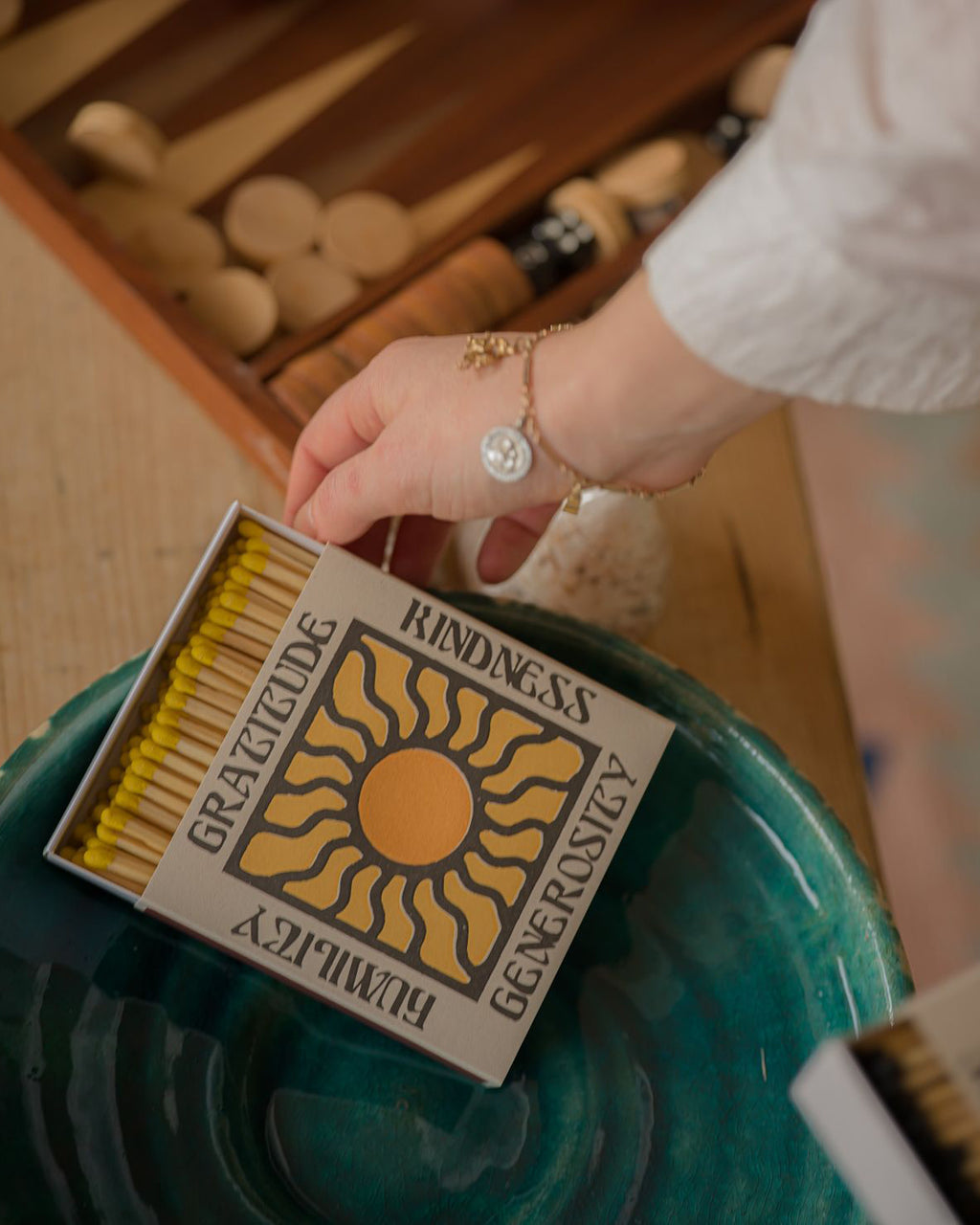 Gratitude and Kindness - Fyrstikker