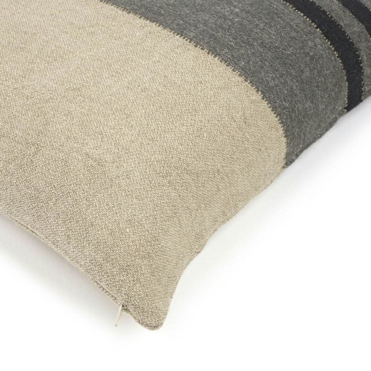 Black House Stripe Putetrekk - Charcoal 50x50cm
