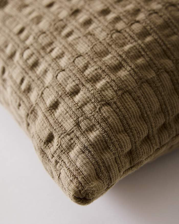 Claire Putetrekk 40x60 - Mud Brun