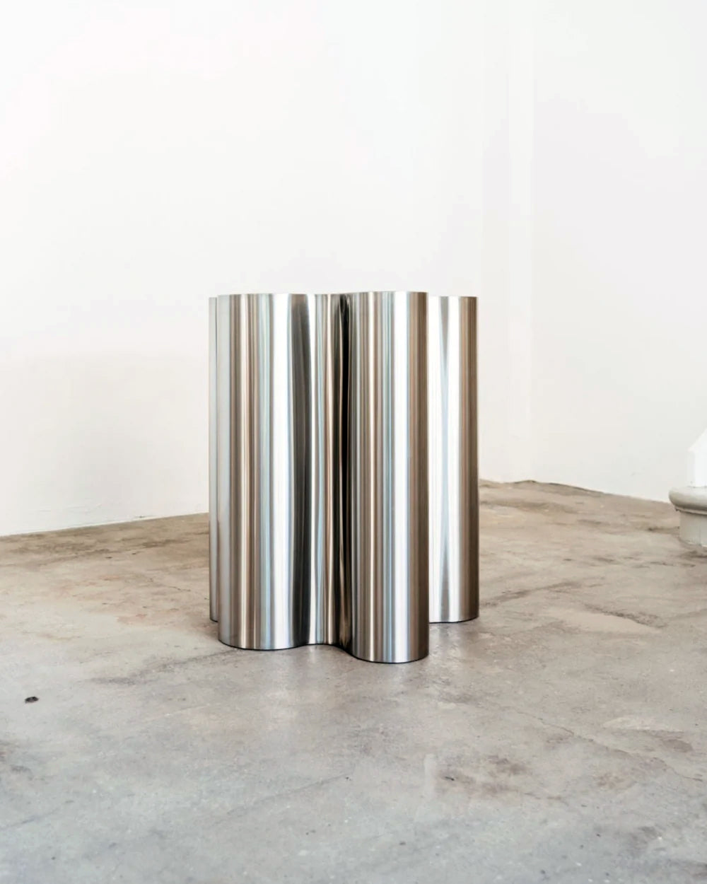 Silver Root Tall Sidebord
