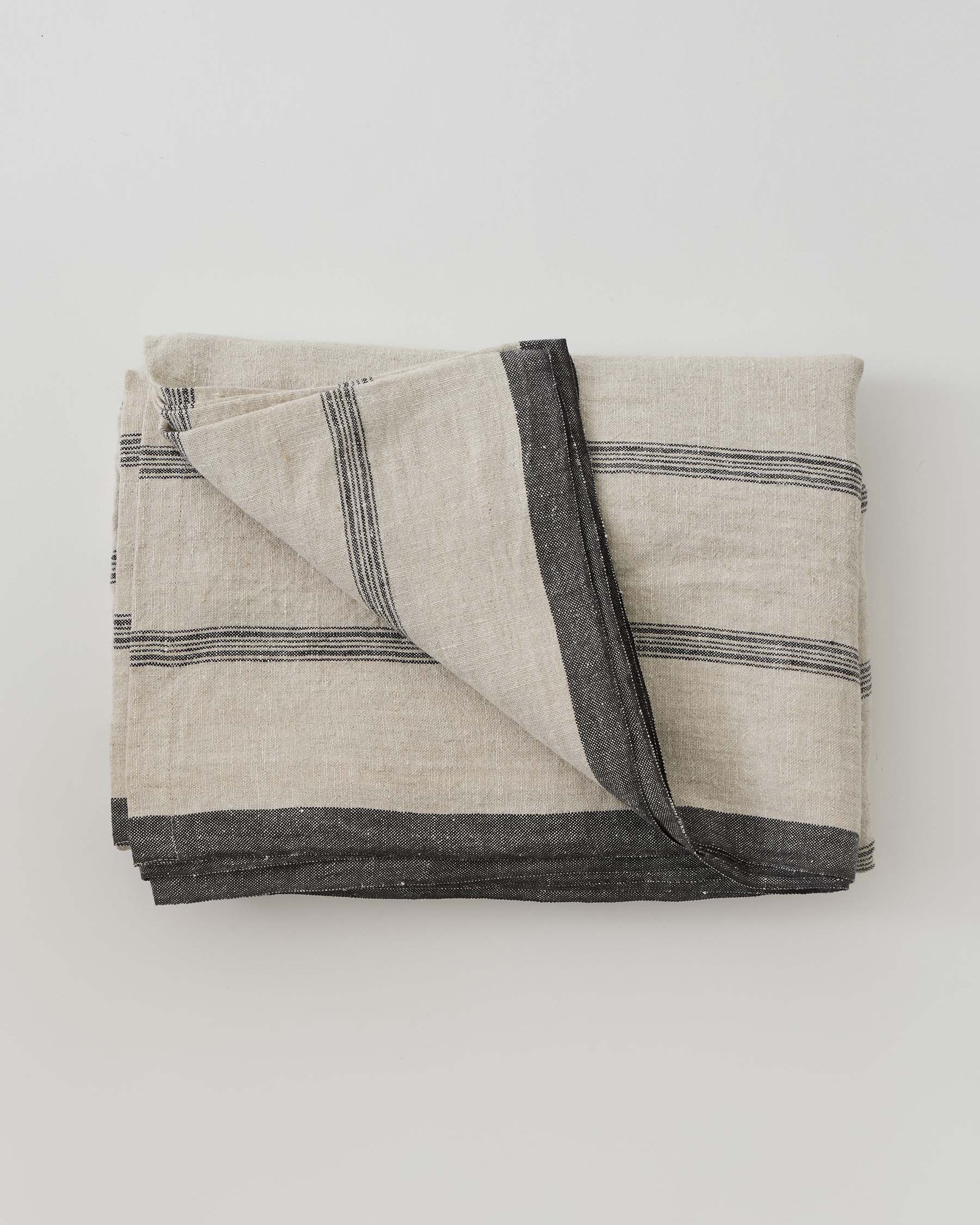 Thea Linduk 145 x 330 cm